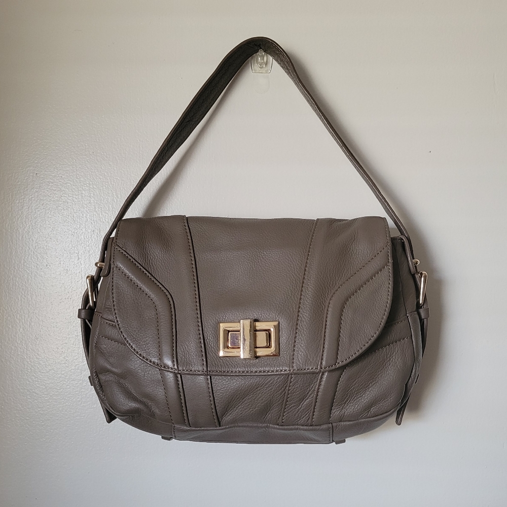 La Victoire handbag